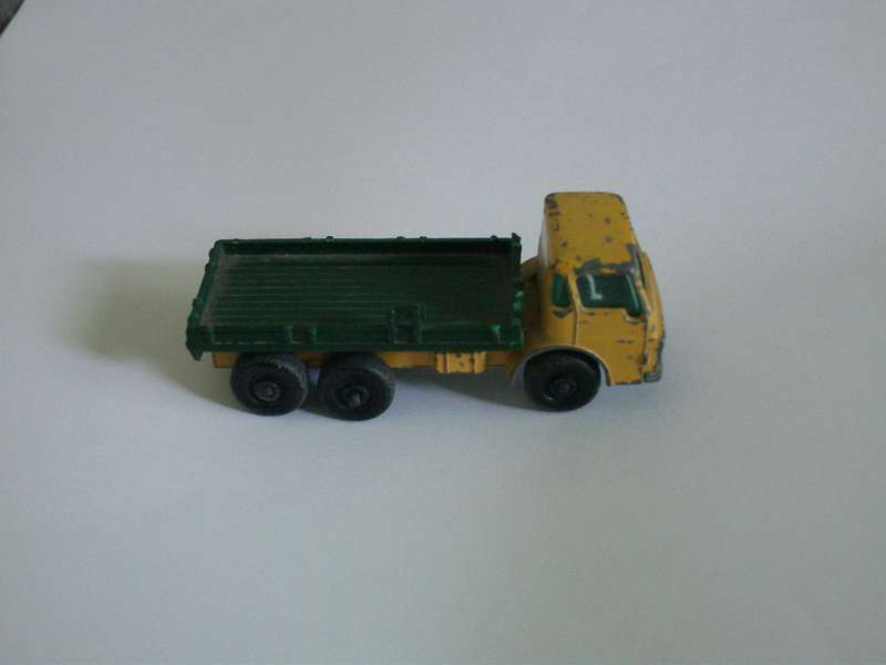 Matchbox Regular Wheels Dodge Stake/Cattle Truck Lesney England #4d