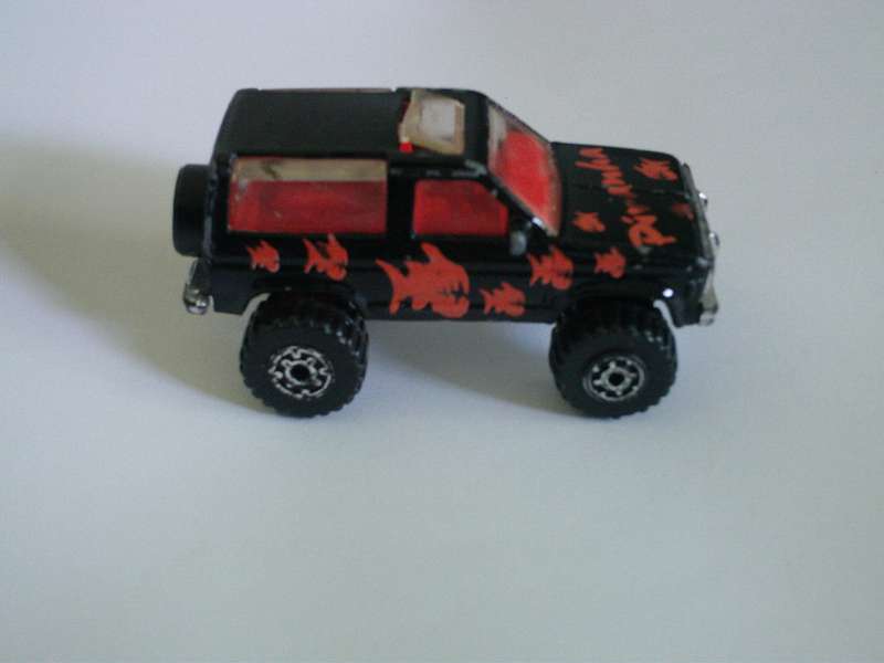 Matchbox MB35 Ford Bronco II Thailand