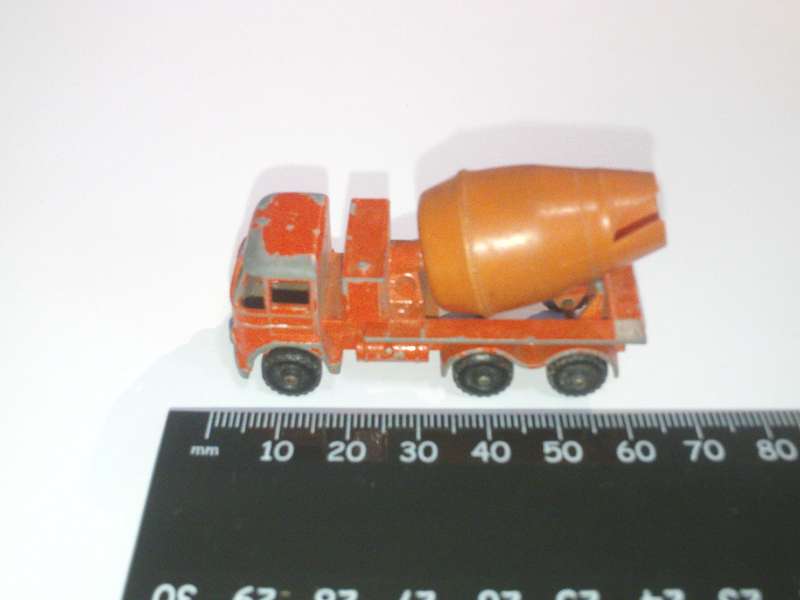 Matchbox Regular Wheels Foden Cement Mixer Lesney England #26b