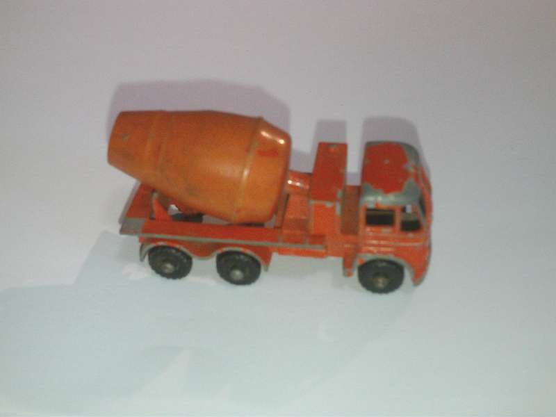 Matchbox Regular Wheels Foden Cement Mixer Lesney England #26b