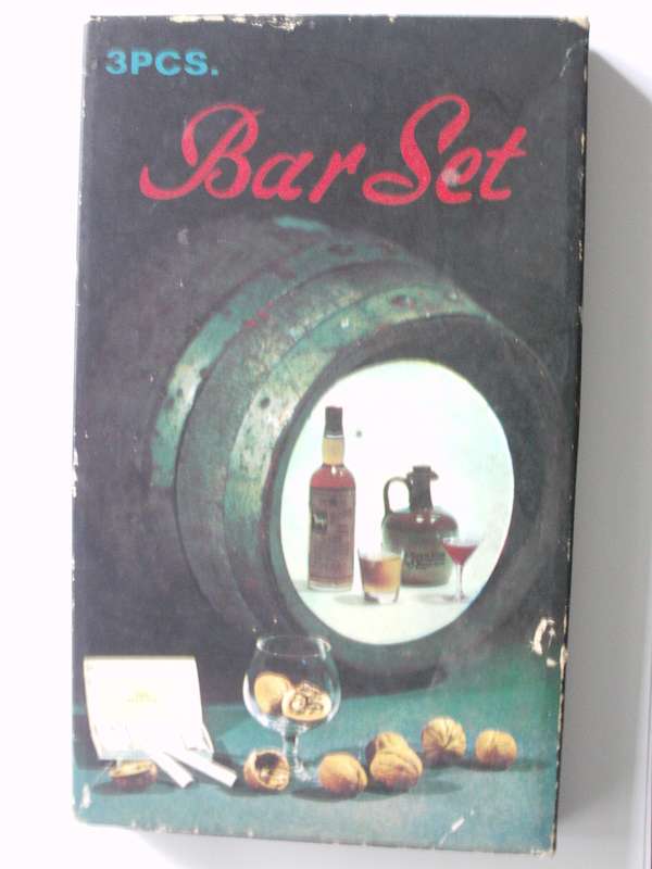 Collectable Bar novelty - Vintage Bar Set 3pc's Reduced to sell