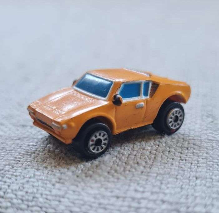 Micro Machines Detomaso Pantera Light Orange with Blue Windows