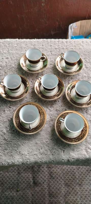 Noritake China Goldlea Cups And Saucers