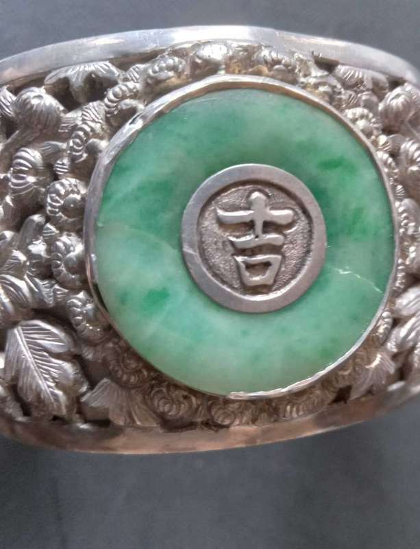 Rare Vintage Indo-Chinese Silver And Jadeite Jade Cuff Bangle - (69.5g)
