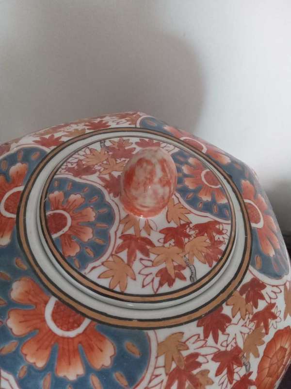 Large 20thC Chinese Porcelain Storage/Ginger Jar - ( COLLECTION ONLY)