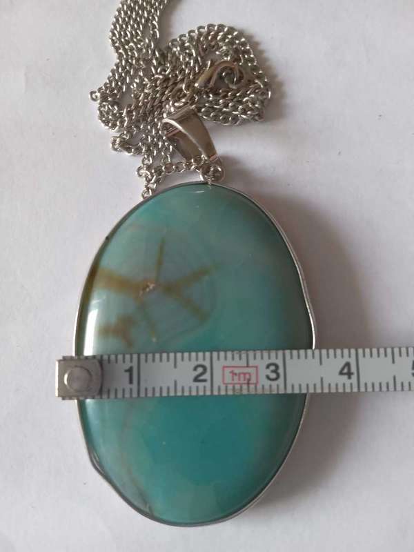 Large Blue Stone Pendant And Chain