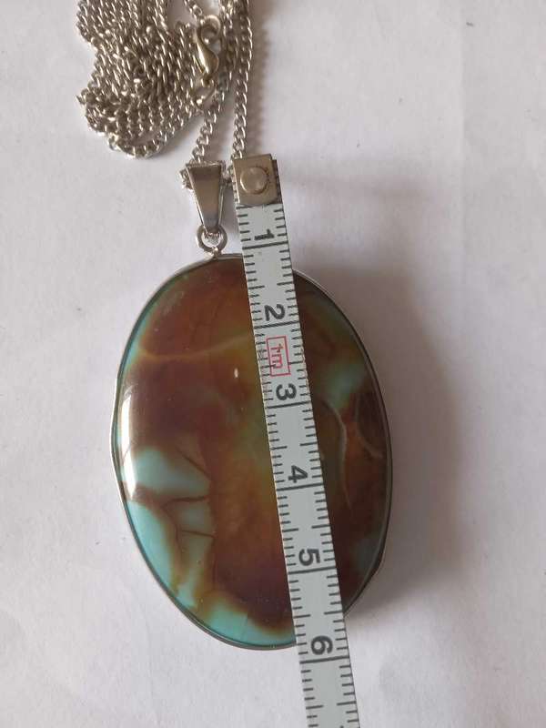 Large Blue Stone Pendant And Chain
