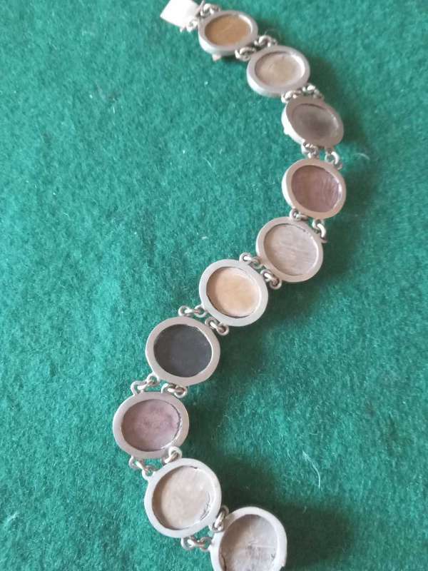 Vintage Gilt Metal Lava Cameo Link Bracelet