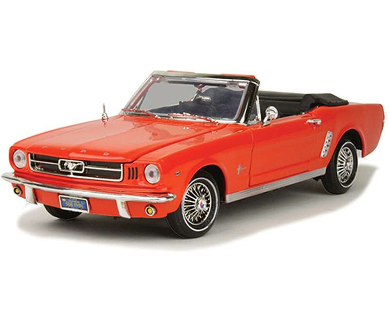 Motormax  1:18 1964 ½ Ford Mustang Convertible  Orange