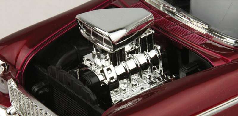 Motormax - 1:18 1955 Supercharged Chevy Bel Air  - Met. Burgundy