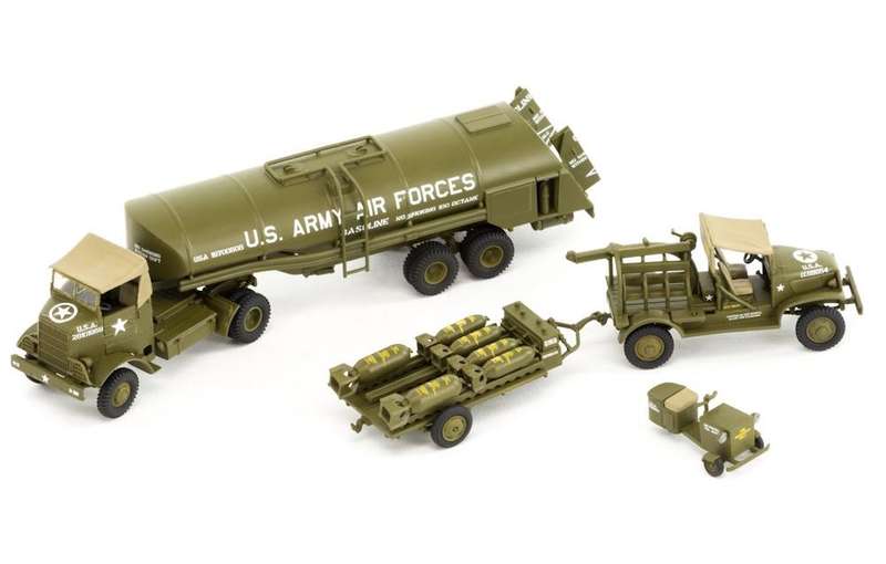 AIRFIX - 1:72 WWII USAF 8th Bomber Re-Supply Set