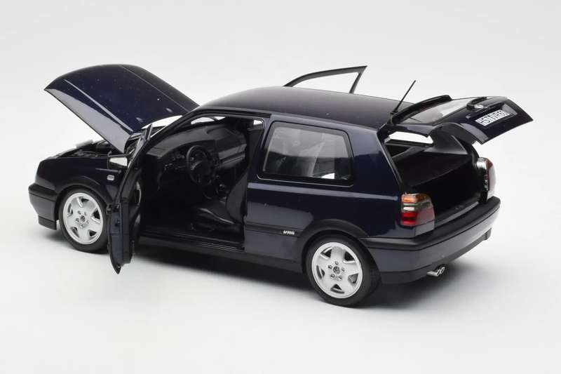 Die cast - VW Golf 3 VR6 by NOREV - 1:18 scale - NEW - Dark Blue - RARE MODEL