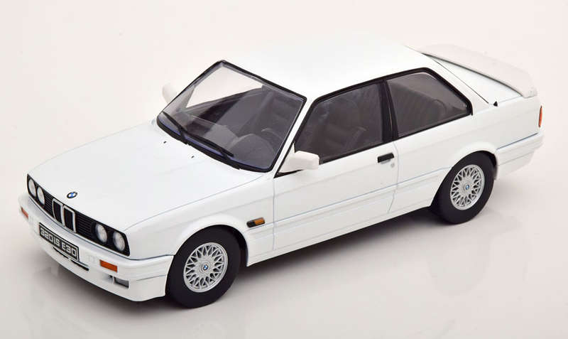 Die cast BMW 320iS (E30 Italo M3) year 1989 white 1:18 KK-Scale - SA's 325is