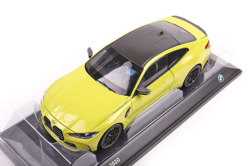 1:18 Minichamps BMW M4 (G82) São Paulo Yellow 2020 Dealer Edition