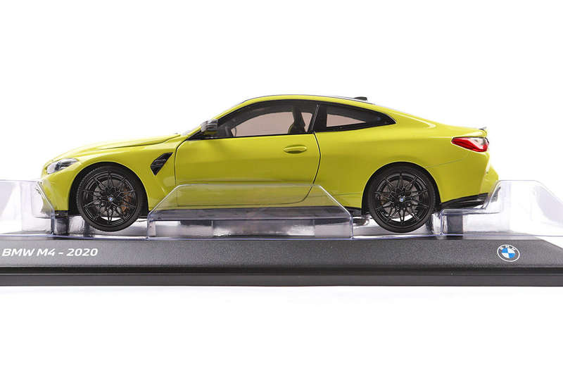 1:18 Minichamps BMW M4 (G82) São Paulo Yellow 2020 Dealer Edition