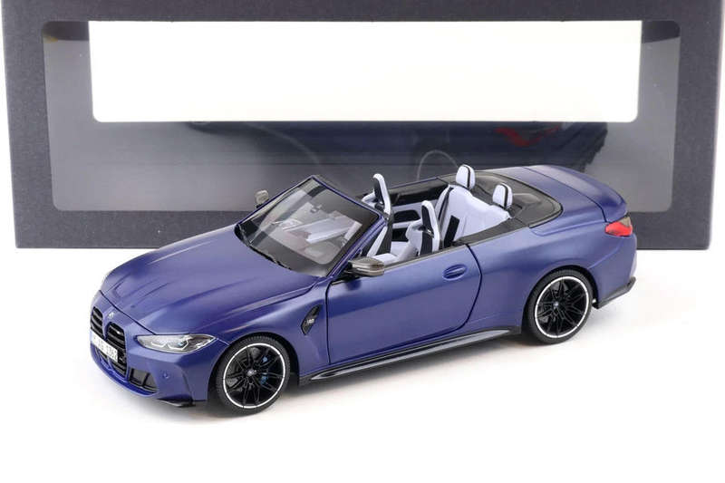 1:18 Minichamps BMW M4 Convertible (G83) Frozen Portimao Blue 2020 Dealer Edition