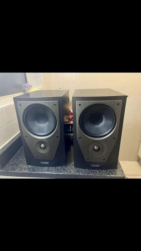 Mission M72i speakers