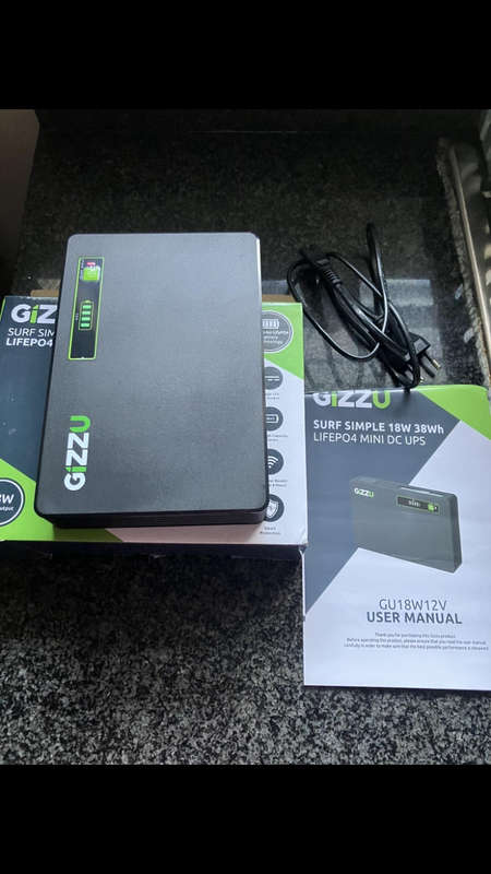 Gizzu mini DC ups