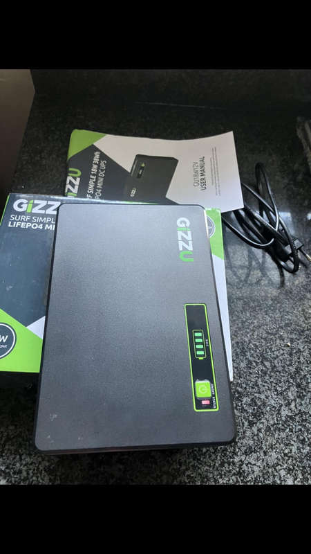 Gizzu mini DC ups