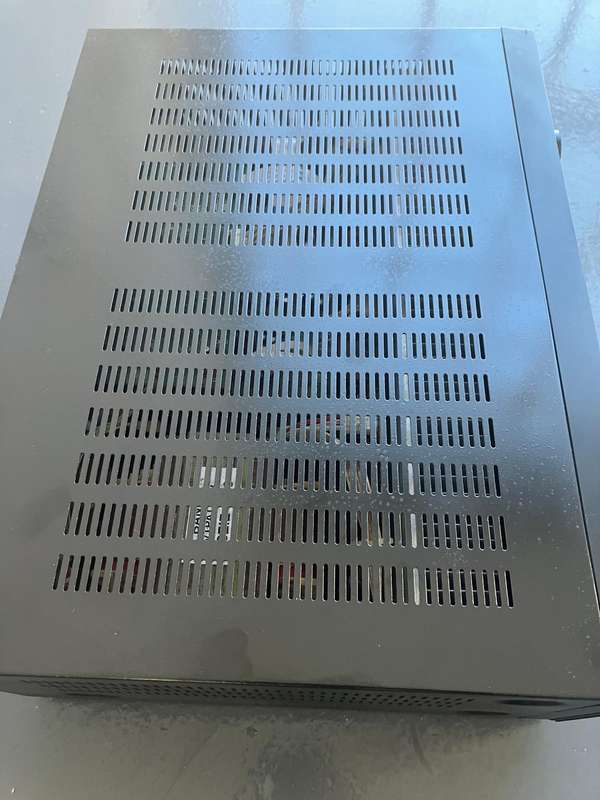 Marantz amplifier