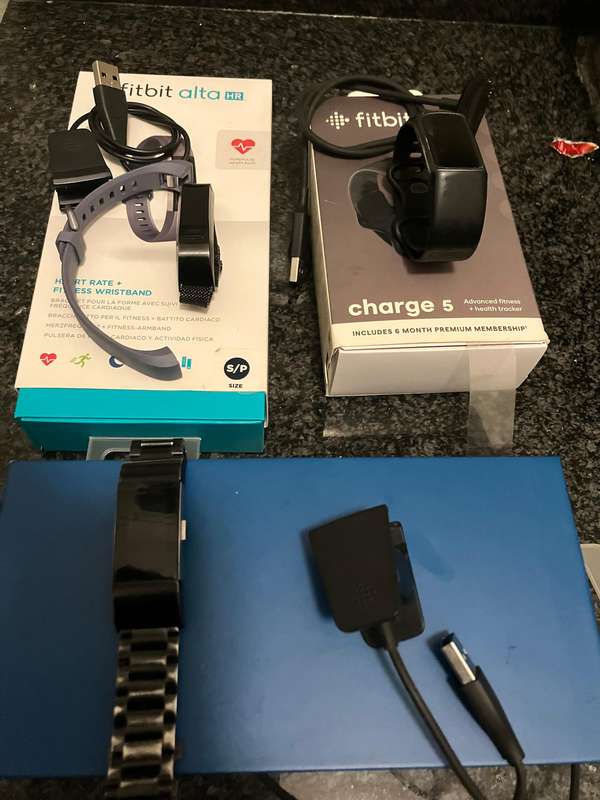 Bargain Fitbit lot trackers