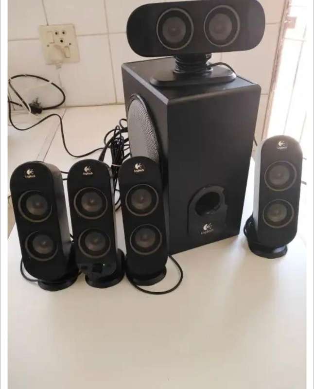 Logitech 5.1 channel multi media speakers