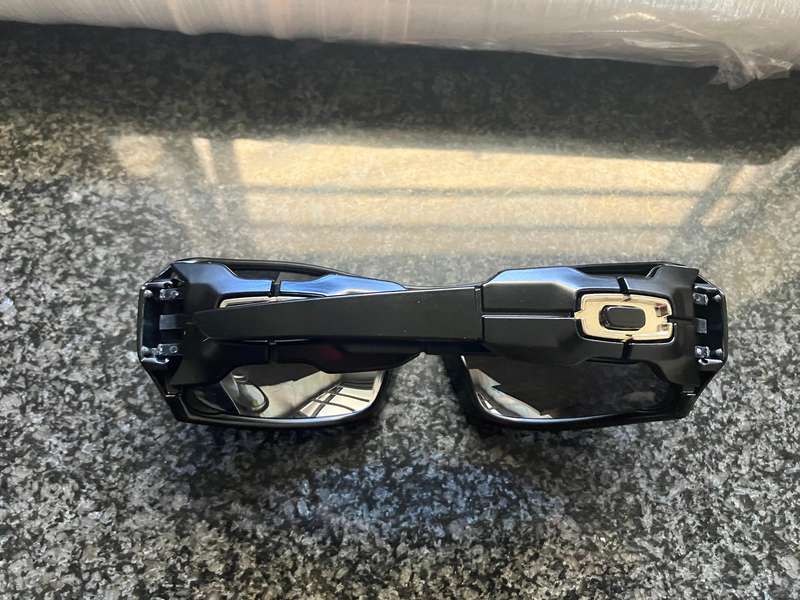 Unisex sunglasses