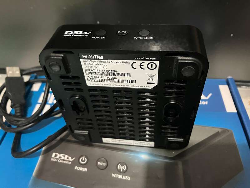 Dstv WiFi connector model air 4400