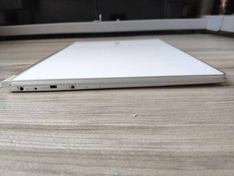 Acer S7 391 Ultrabook Laptop