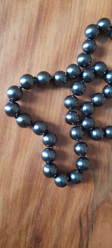 10mm Sea Shell Pearl Quality Black Necklace