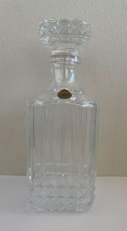 CRISTAL DARQUES - FRANCE LEAD CRYSTAL DECANTER - LABEL ATTACHED IN IMMACULATE CONDITION