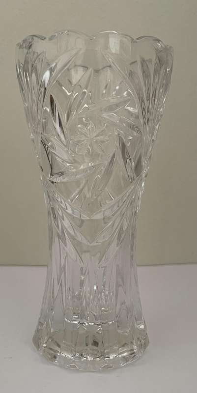 VINCENNES J G DURAND - FRANCE - LEAD CRYSTAL CUT GLASS VASE 15CM