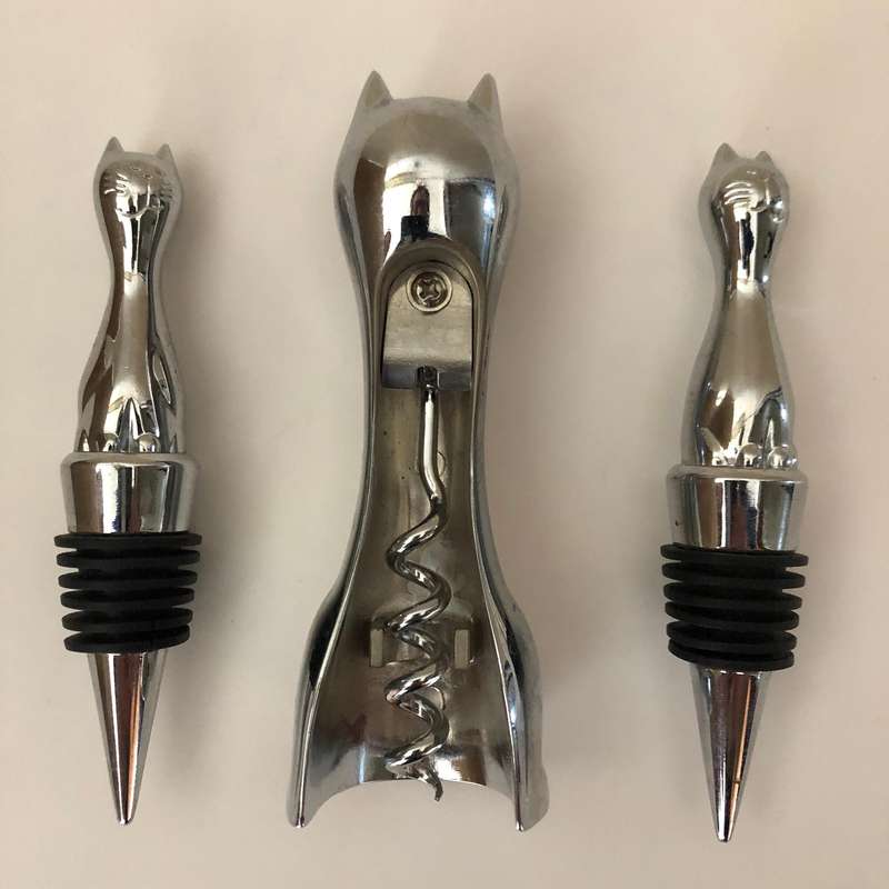 CAT BOTTLE OPENER CORKSCREW WITH TWO CAT WINE STOPPERS IN IMMACULATE CONDITION