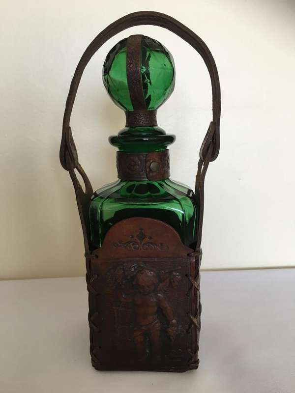 RARE VINTAGE ITALIAN GREEN GLASS DECANTER IN LEATHER EMBOSSED HOLDER