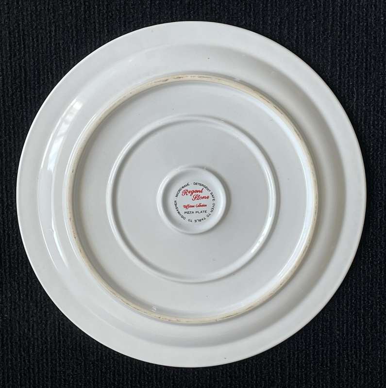 VINTAGE RETRO PIZZA SERVING PLATE 30.5CM