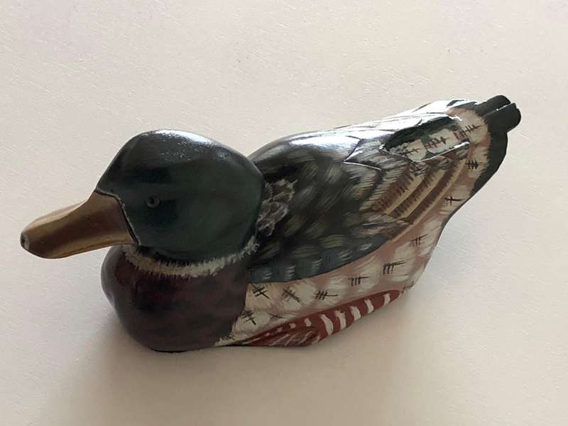 BEAUTIFUL HAND PAINTED SHORT TAILED WOODEN MALLARD DUCK