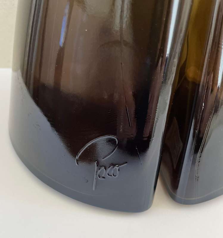 O.FREY & CO INTERLOCKING TWO GLASS PACO BERNE (SWITZERLAND) 1970 WINE BOTTLE SET