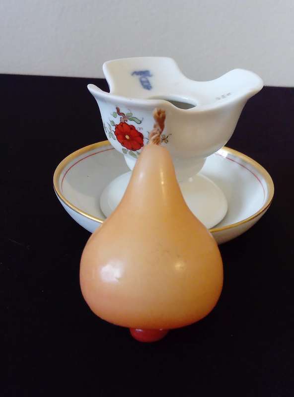 WIEN AUGARTEN VIENNA PORCELAIN FINE CHINA TRAY WITH CANDLEHOLDER AND PEAR CANDLE