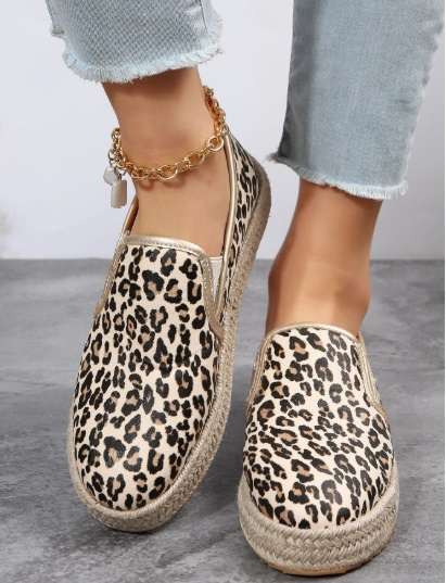 Women Leopard Pattern Slip-On Shoes, Vacation Sneakers - UK size 42