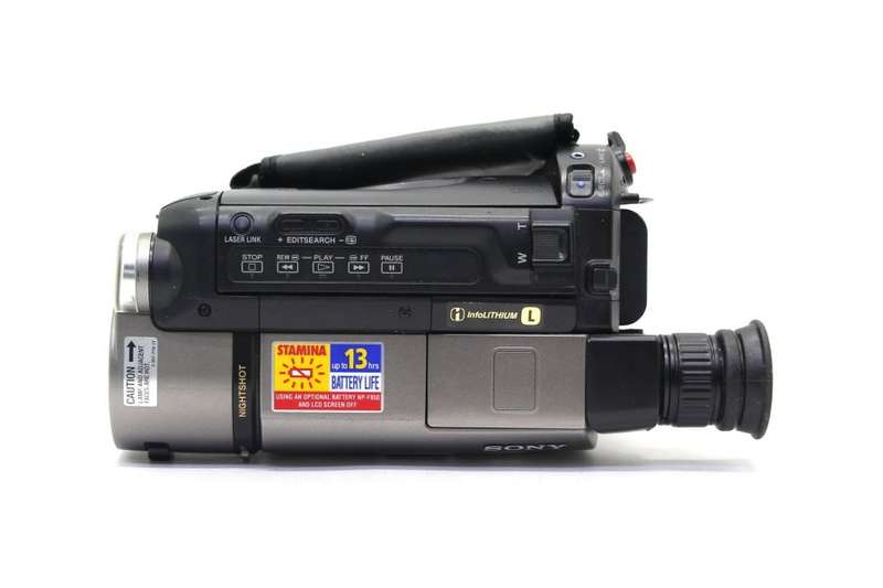 Sony CCD-TRV46E PAL Handycam Video Camera Recorder 8mm Hi8 USB Nightshot