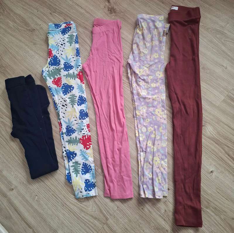 Bulk clothing 5 items  ...girls 11 to 12 years