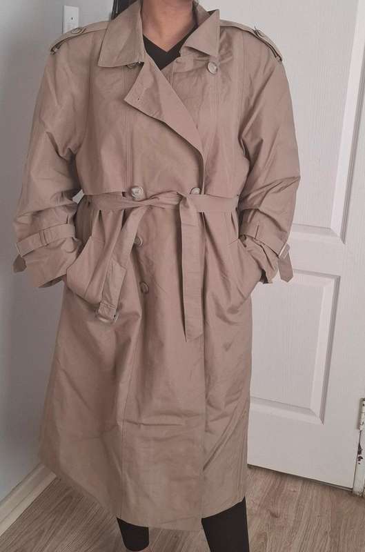 Winter Trench coat  ....size XL