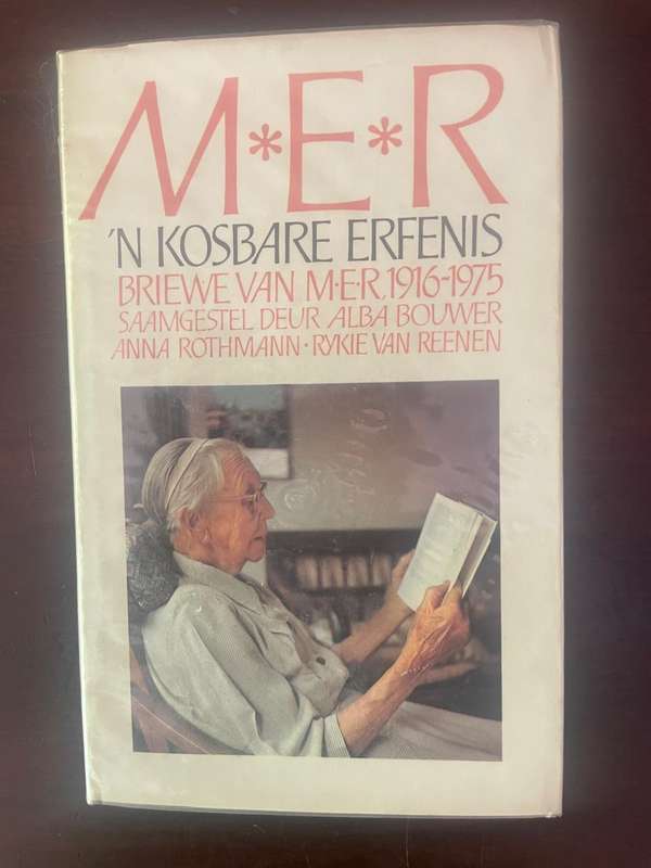 BUNDEL VAN M.E.R.  Die tweeling trek saam + n Kosbare Erfenis