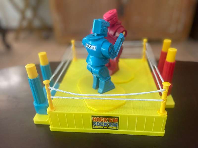 ROCK'EM SOCK'EM ROBOTS