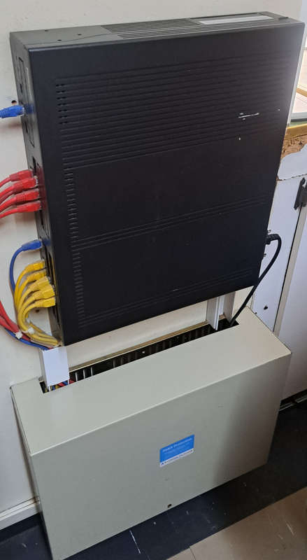 Panasonic NS500 PABX System with Switchboard and Dect Phones