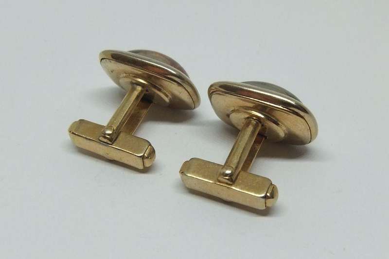 UNDER R100 - Collectable - Vintage cufflinks