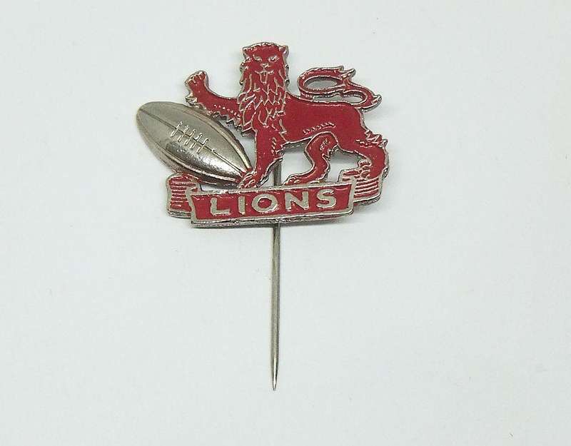 UNDER R100 - Collectable - Vintage British Lions Rugby tour lapel pin
