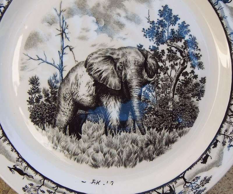 A vintage South African porcelain display plate with elephant motif