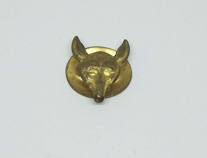 UNDER R100 - Collectable - Antique or vintage Boy Scouts buttonhole badge