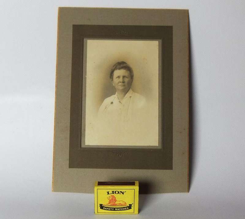 UNDER R100 - Vintage / Antique photograph - Mature lady